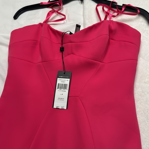 BCBG Maxazria size 6 Fuchsia dress - Picture 9 of 12